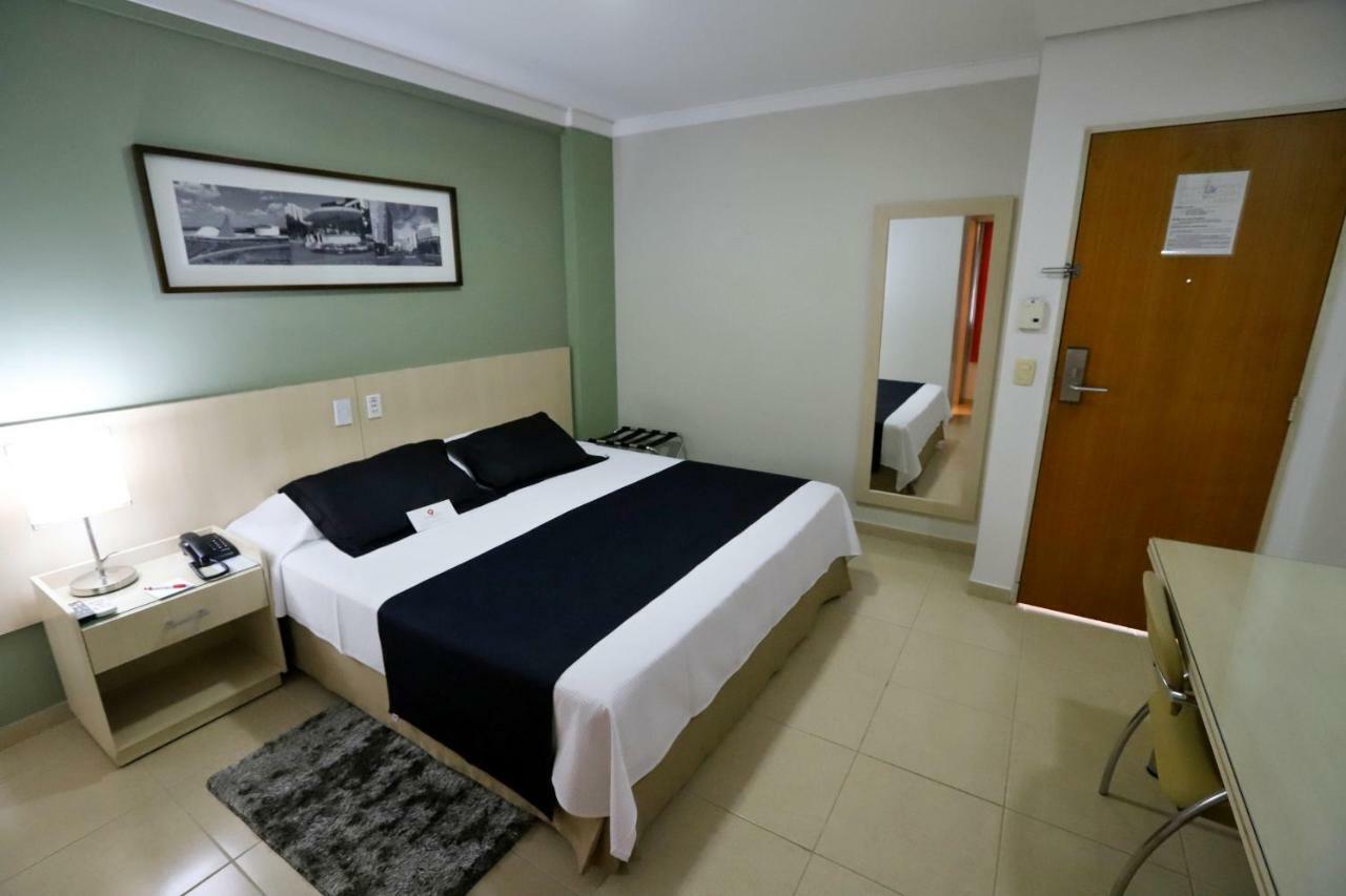 Hotel Maione Гояния Екстериор снимка