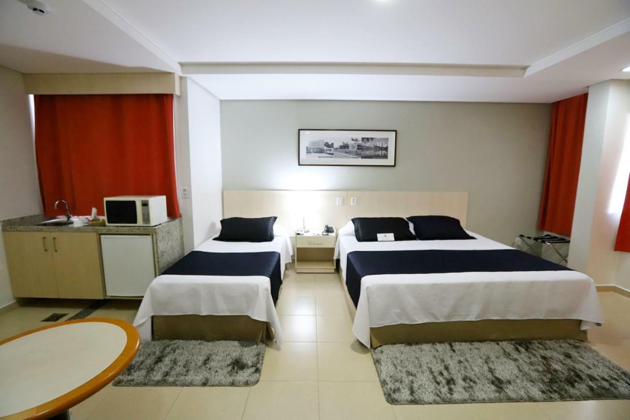 Hotel Maione Гояния Екстериор снимка