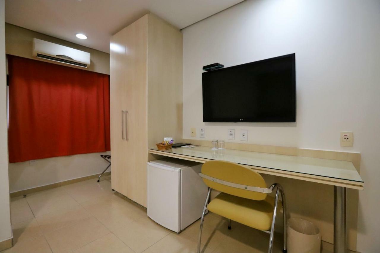 Hotel Maione Гояния Екстериор снимка