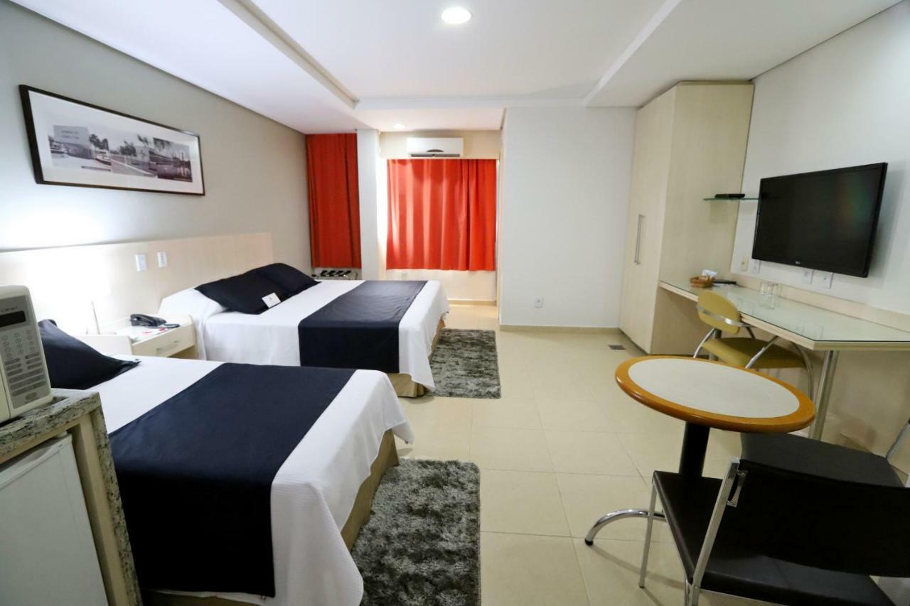 Hotel Maione Гояния Екстериор снимка