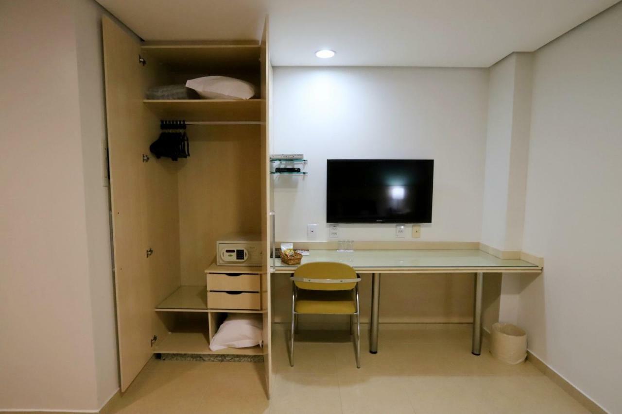 Hotel Maione Гояния Екстериор снимка