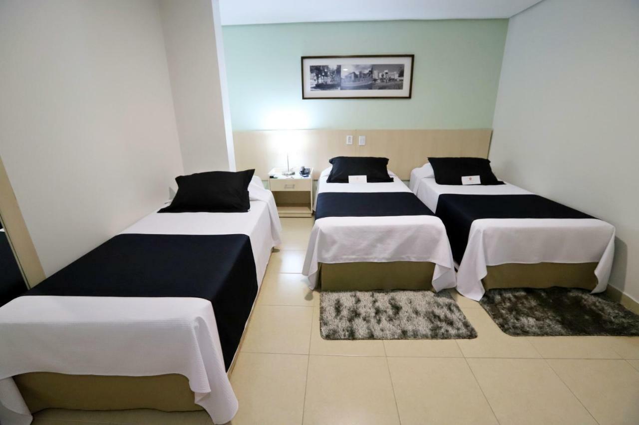 Hotel Maione Гояния Екстериор снимка