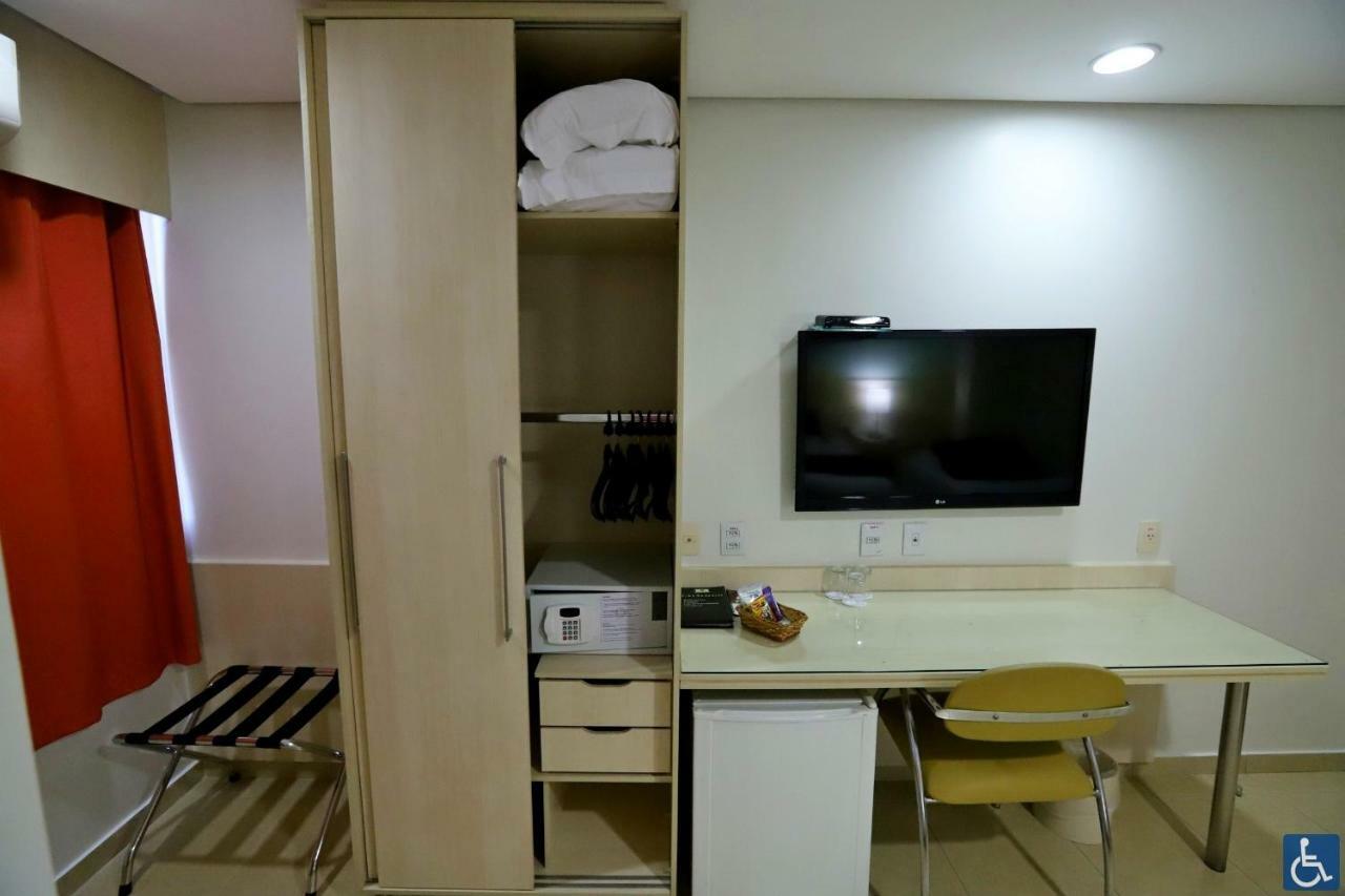 Hotel Maione Гояния Екстериор снимка