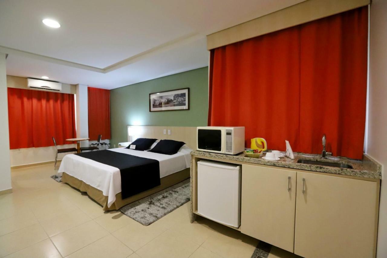 Hotel Maione Гояния Екстериор снимка