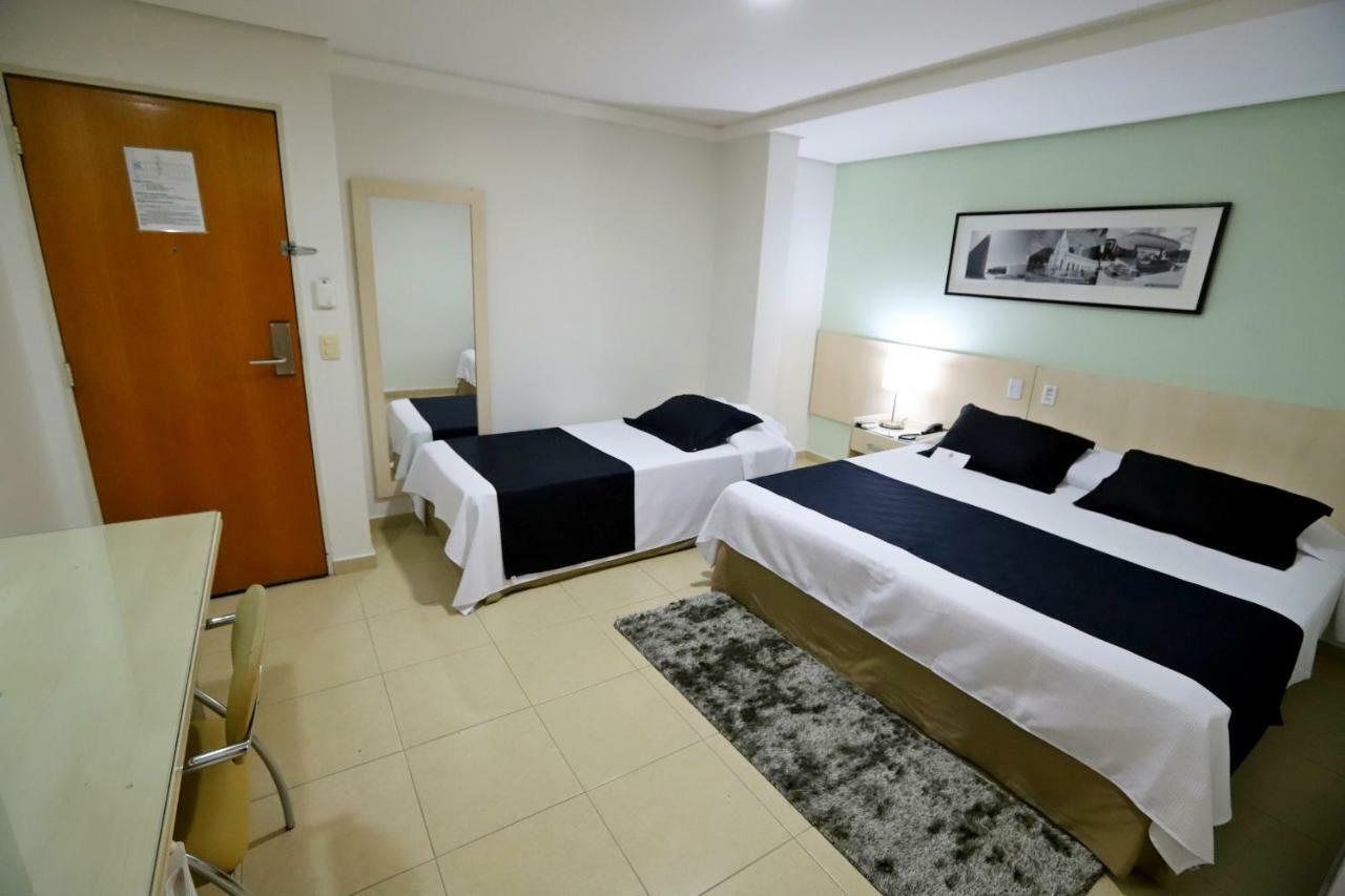 Hotel Maione Гояния Екстериор снимка